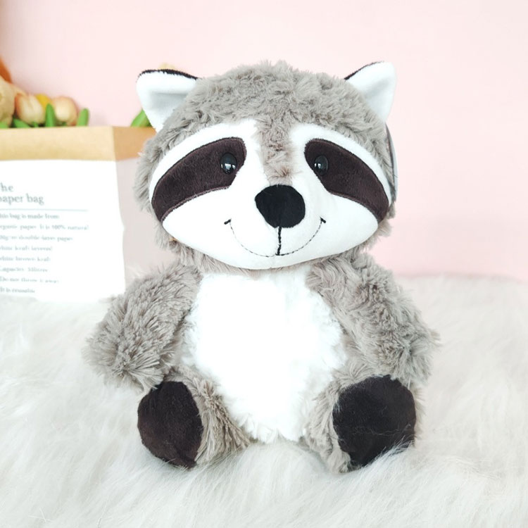 Waschbär-Plüschtier mit großem, flauschigem Schwanz